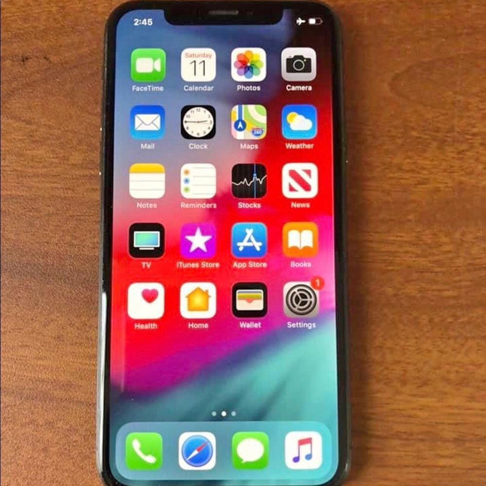 iPhone XS